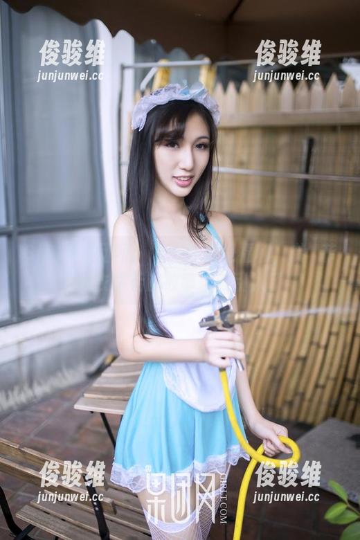 GIRLT果团网 - 每一张都是福利，龚玥菲泳衣背后的故事太吸引人了