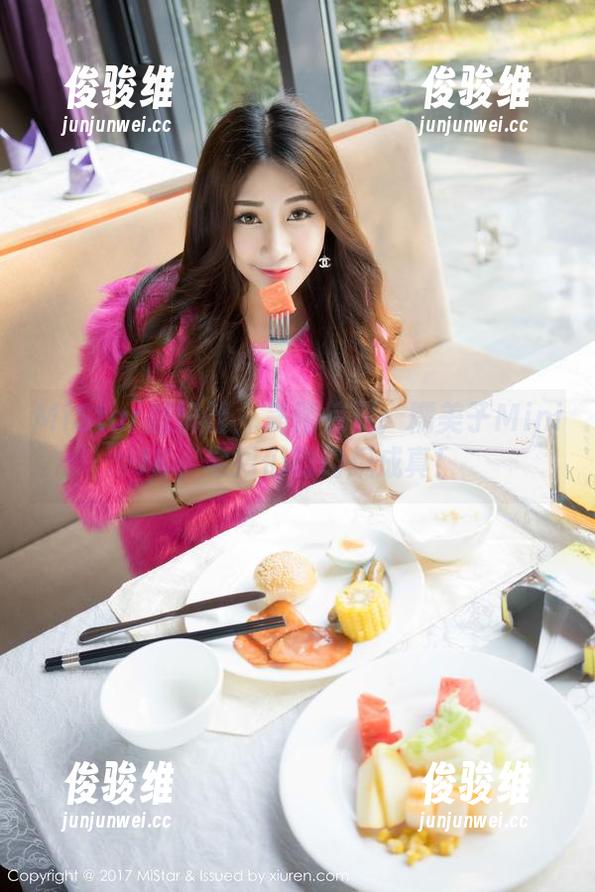 MiStar魅妍社 - 美图惊现：糯美子MiniJK，宅男们的幻想成真！
