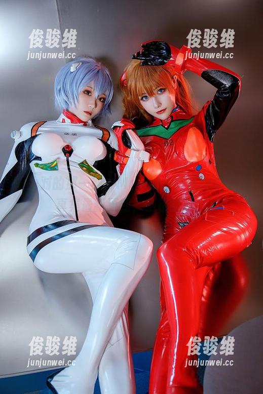Momoko葵葵 只为对的那一刻,Momoko葵葵的奶牛写真集最新更新,别错过哦!
