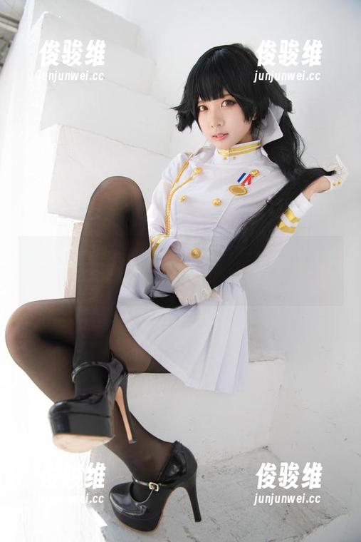 当Tomiko(とみこ)在运动中：梦幻高清图集，细腻到每一缕光线