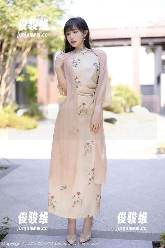 XIAOYU语画界 - 穿上温暖，脱掉烦恼：乔漫妮mina的棉袜作品集资源分享！