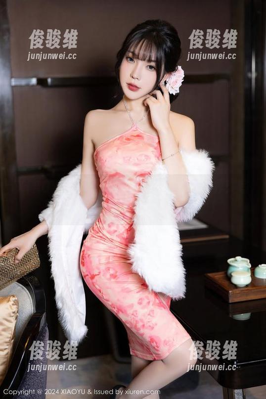 XIAOYU语画界 - 走进杨晨晨的世界：写真图集，带你看厨娘的另一面！