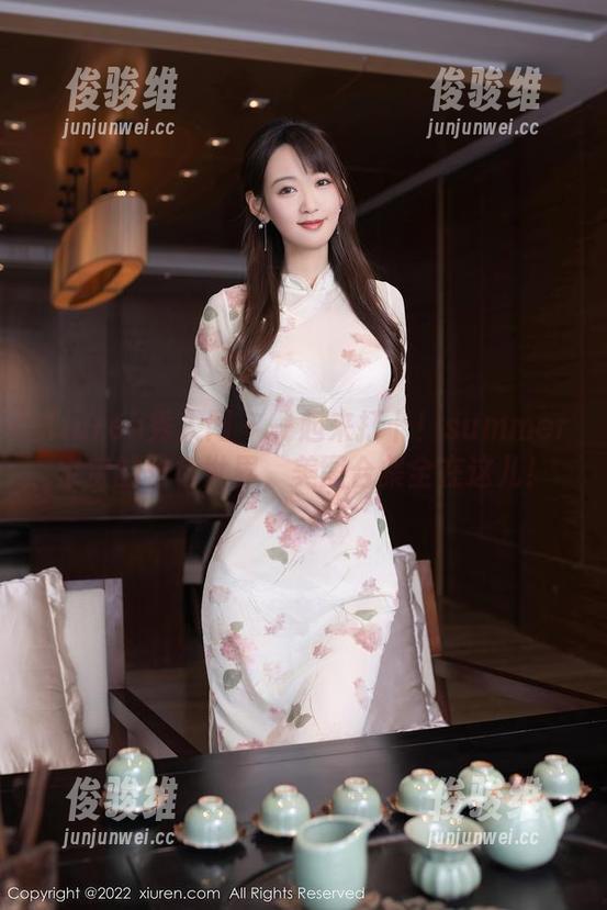 Xiuren秀人网 - 一起来打卡！summer宝宝的粉色世界，美图合集全在这儿！