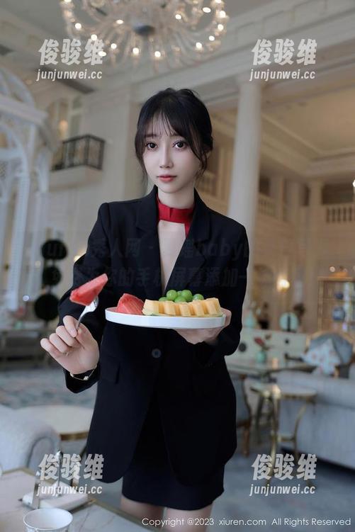 Xiuren秀人网 - 夏瑶baby的夏日写真，免费为你的手机屏幕添加一抹清凉！