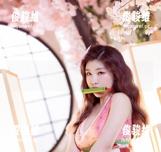 下载这件灵魂牛仔裤！Yebin(전예빈)告诉你，气质可不是‘随便穿穿’就能有的！