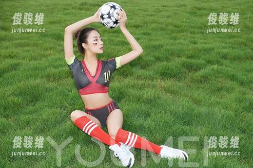YouMi尤蜜荟 - 尹菲内衣写真：重口味合集，来不来一发？