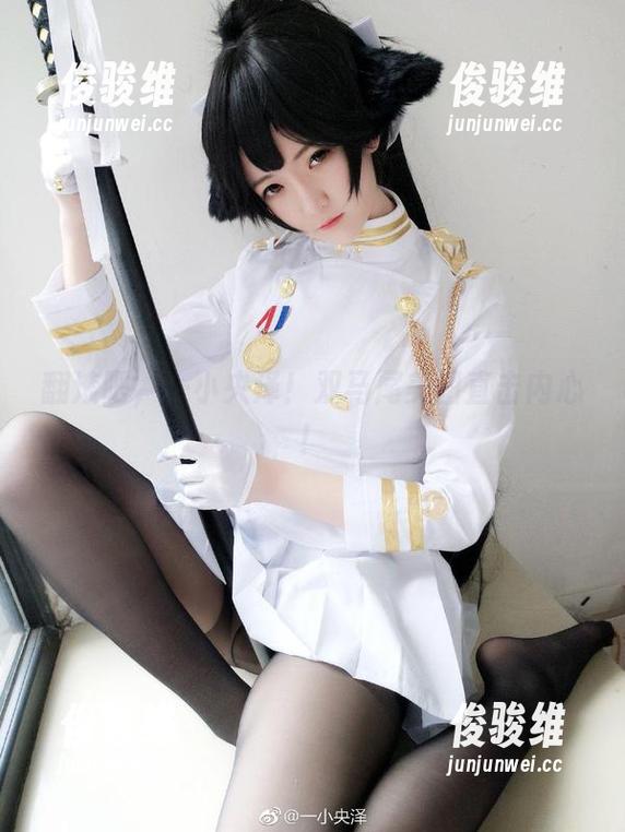 翻滚吧，一小央泽！双马尾美图直击内心！