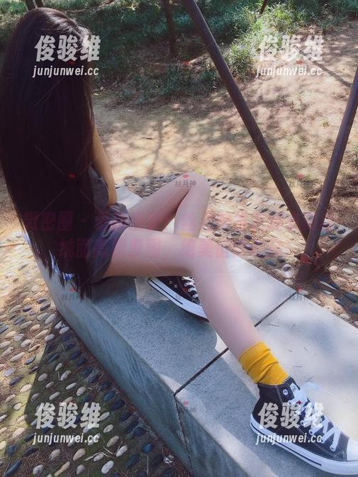 微密圈 - 最新出炉！丝月神维密睡衣肉丝绒面高跟原图，绝美值得收藏！