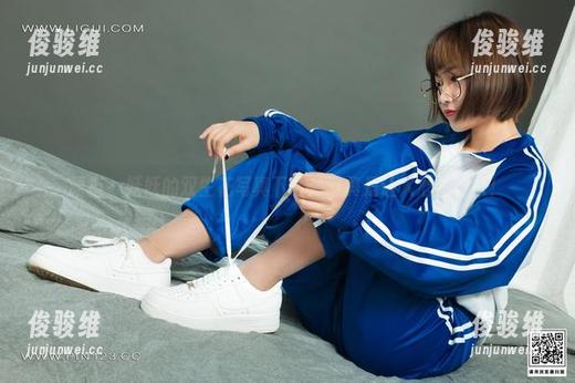 丽柜 - 妖妖的双生花写真下载：这真是让人心情复杂！