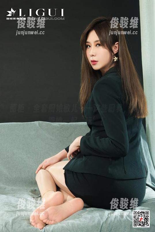 丽柜 - 全套厨娘敏儿——这些厨具，真想跟她一起‘玩’！
