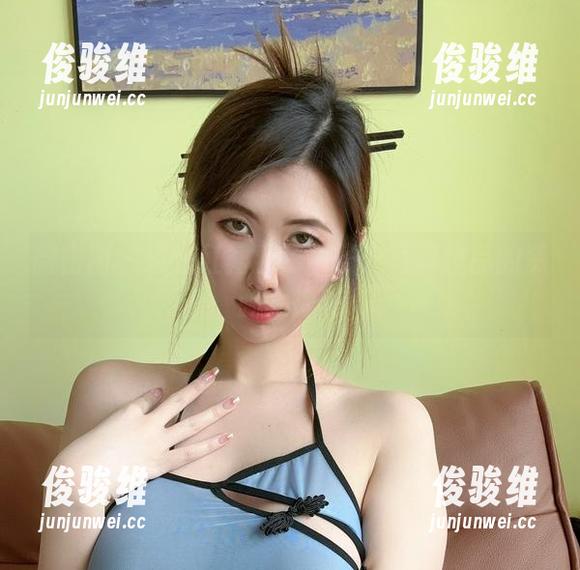 微密圈 - 透过红裙看乙醇子：写真作品的资源大揭秘