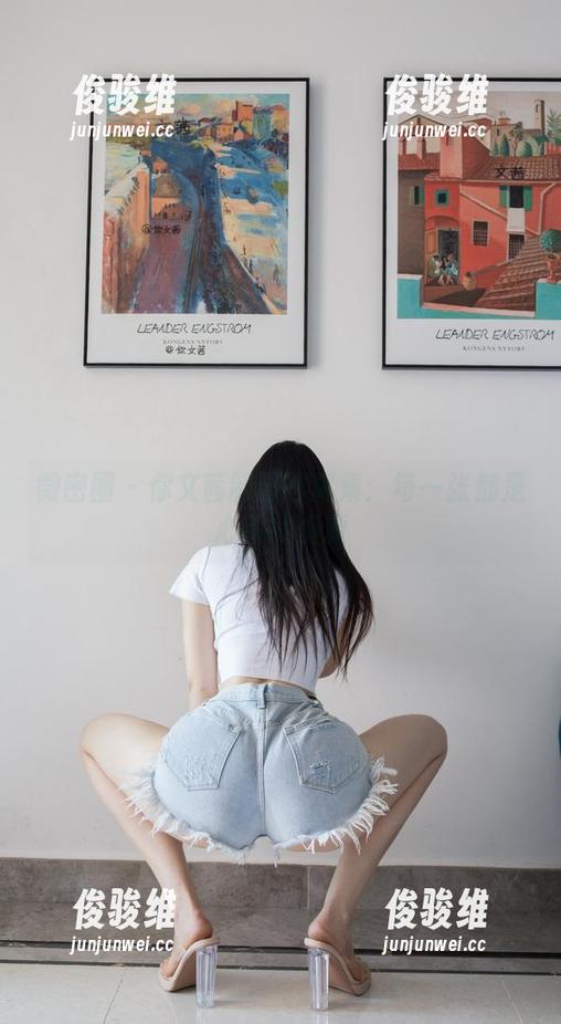 微密圈 - 你文茜制服写真集：每一张都是心动的资源