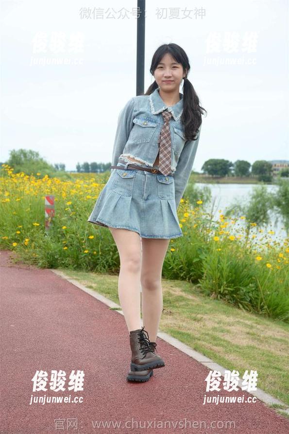 初夏女神 - 点点揭晓：这个秘密图册里的高清画面，不看后悔！