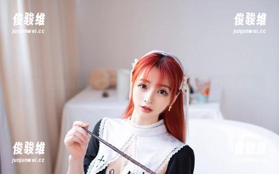 叉子宝宝的背带裤系列，更新频率高到让我怀疑她的时间管理