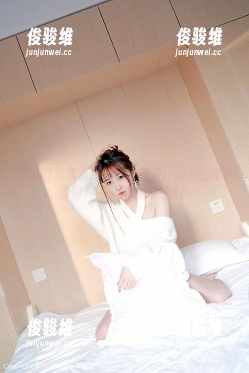 嗲囡囡 - 写真曝光：萌琪琪Irene的皮衣瞬间，看得我心头一颤。