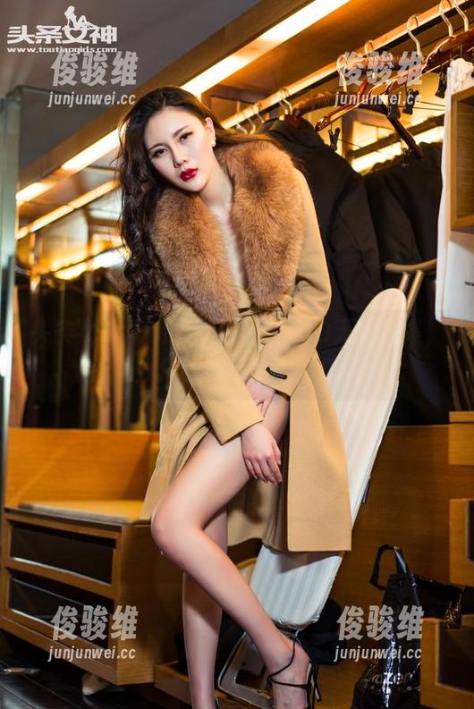 头条女神 - 易阳带你看！36D天团合集，分分钟让你忘记工作
