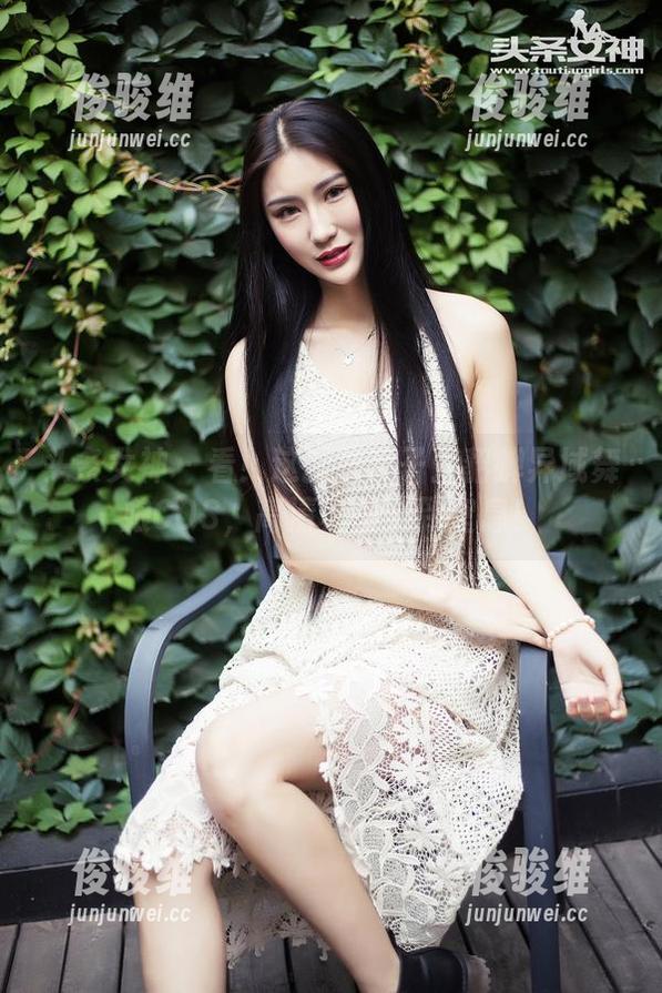 头条女神 - 看！这就是玄子：貂蝉异域舞娘COS，高清套图美到窒息！