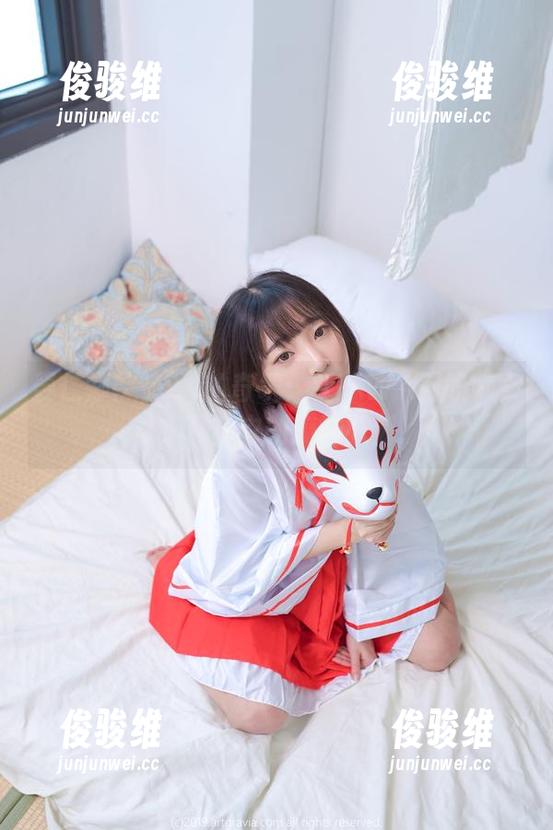 姜仁卿(강인경)的奇境：DJAWA召唤师女孩，写真中的魔法时刻！