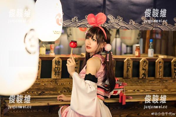 小仓千代w 小仓千代w:丝袜与我,写真图集玩得不亦乐乎!