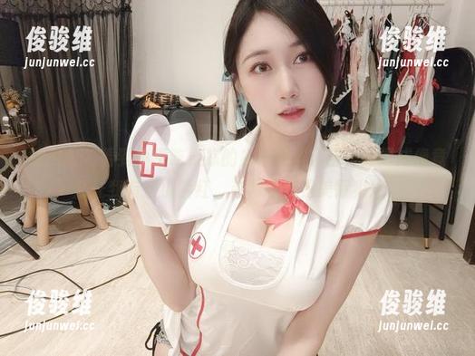微密圈 - 看到小玉吃果冻的白色蕾丝镂空，高清成像竟然让我有点小脸红，资源简直是美得犯规。
