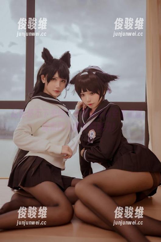 让你停不下来的！小野妹子w全套原图，探索四人彼女的魅力！