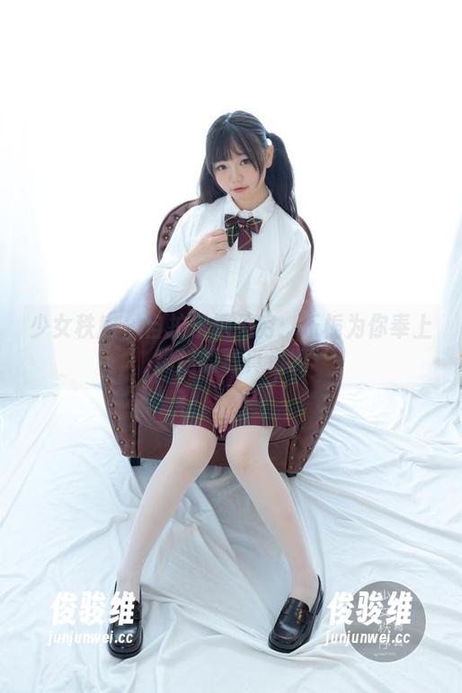 少女秩序 - 自拍乐趣无穷：乐栀为你奉上最炫的写真资源