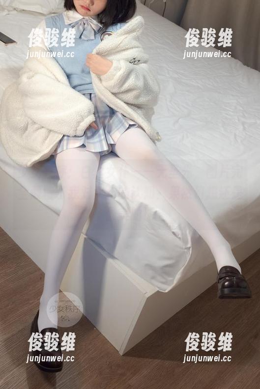 少女秩序：白丝女仆——无圣光，图片完全颠覆了我对女仆的认知，果然幻想还是最美的！