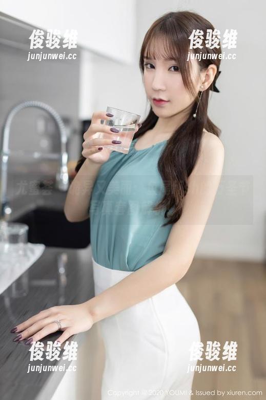 尤蜜荟 - 诡异又美丽：鱼尾fish的万圣节写真套图解析！