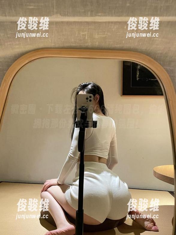 微密圈 - 下载左公子666清纯图包，偷偷拥抱那份柔软与恬静的氛围！