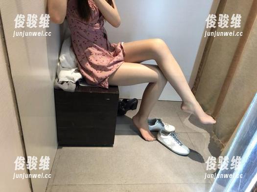 微密圈 - 办公室是我的舞台——有你喵原图，互动剧场开启！