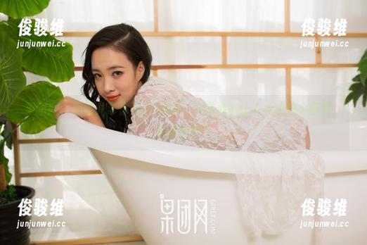 果团网 - 通灵儿带你看JK美图，分享那些让人心动的小细节，够甜的吧？