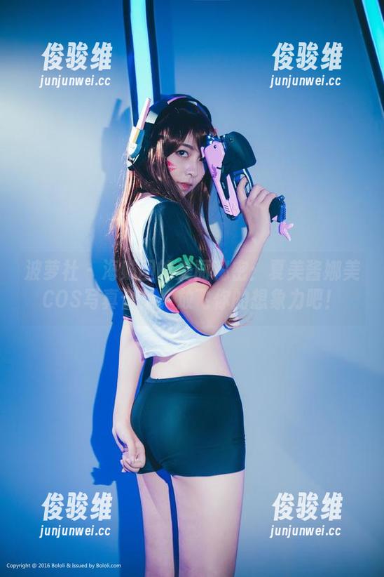 波萝社 - 海贼团的美丽秘密：夏美酱娜美COS写真合集，放飞你的想象力吧！