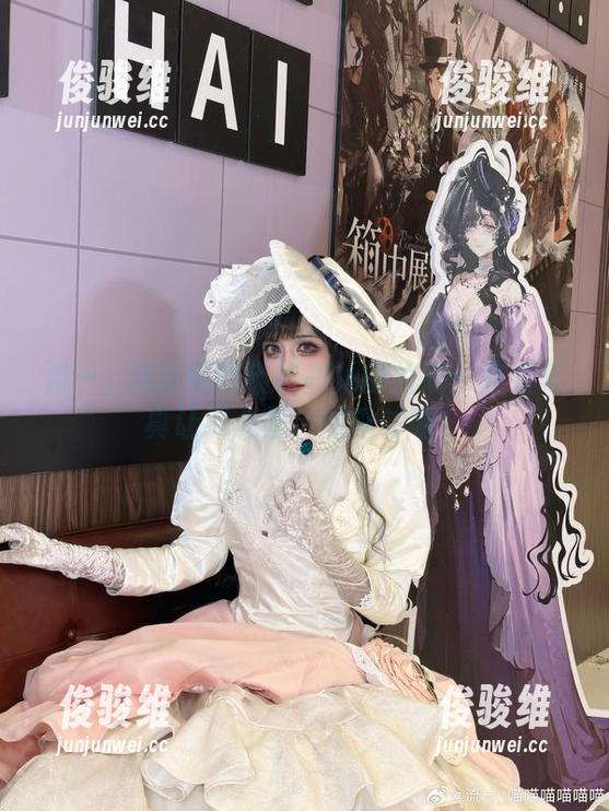 流一_喵喵喵喵喵喵和她的拉娜：这组写真让我心里‘咕噜咕噜’