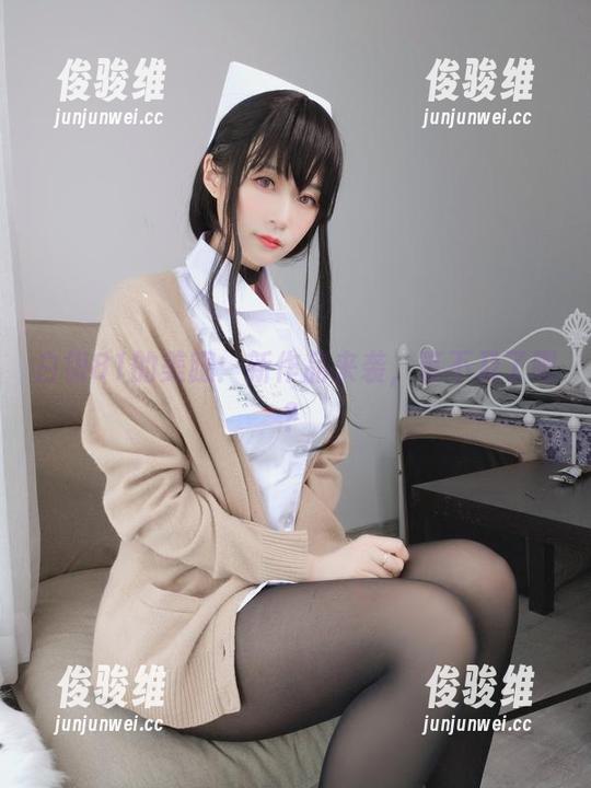 白银81的美腿：新作品来袭，等不及了吧？