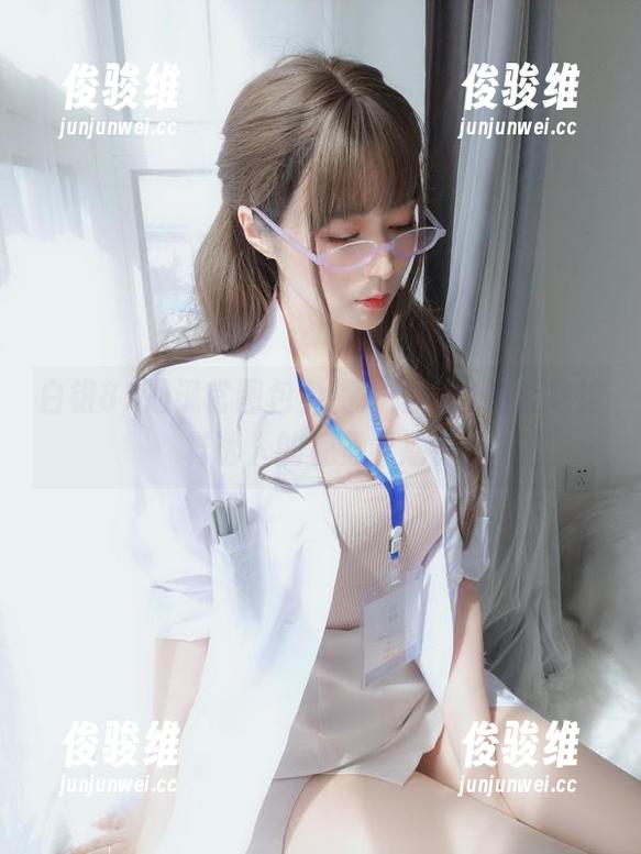 白银81 白银81通讯官图包免费放送,谁能拒绝这样诱人的视觉诱惑?