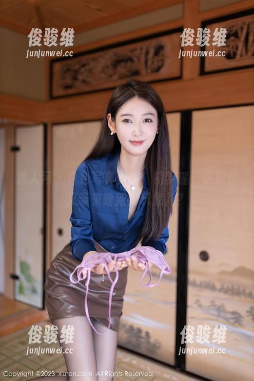 秀人网 - 白色写真更新，初梦瑶，这次你又带来啥新鲜玩意儿？