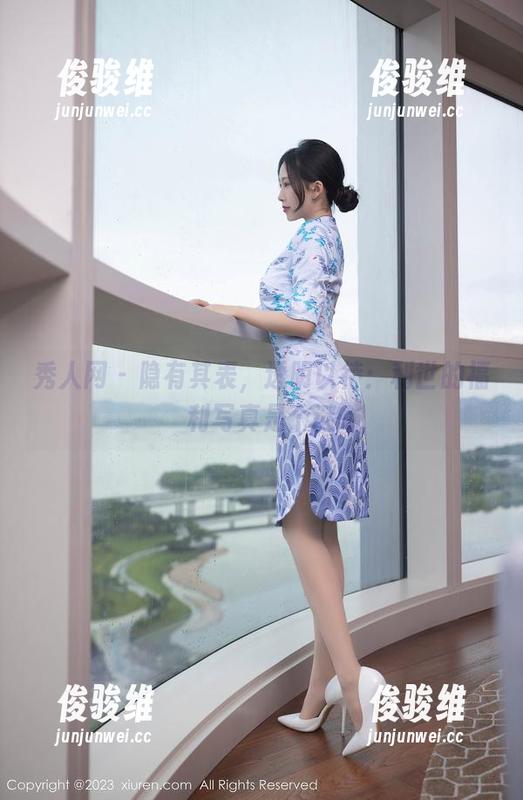 秀人网 - 隐有其表，透明以待：利世的福利写真是个谜