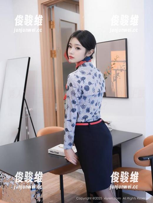 秀人网 - 当王俪丁小宝贝的JK私拍遇上原图，是怎样的画风？