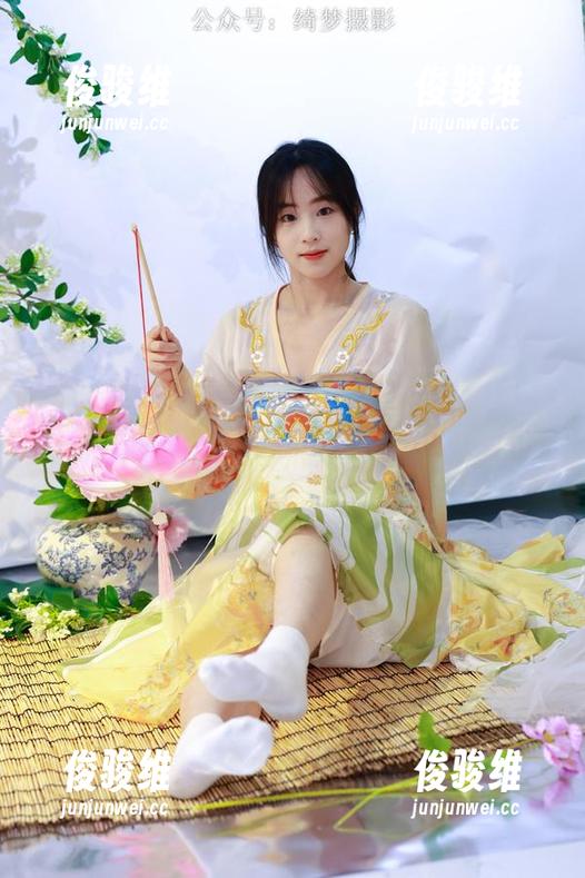 绮梦摄影-佳佳 绮梦摄影 - 套图欣赏:兔女郎佳佳的每一寸都是心动