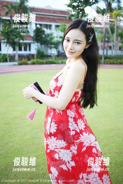 美媛馆 - 有一种美，叫糯美子！来看看那免费的丝袜图包，简直让人想停下脚步！