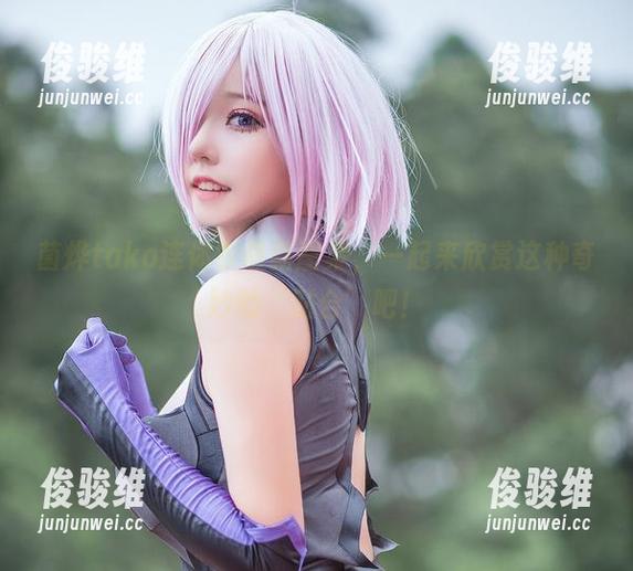 菌烨tako连体衣最新图集，一起来欣赏这种奇妙的‘贴合’吧！