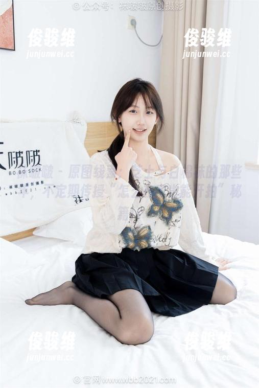 袜啵啵-芝士 袜啵啵 - 原图线索:芝士与白棉袜的那些年,不定期传授“怎么在家也能开拍”秘籍!