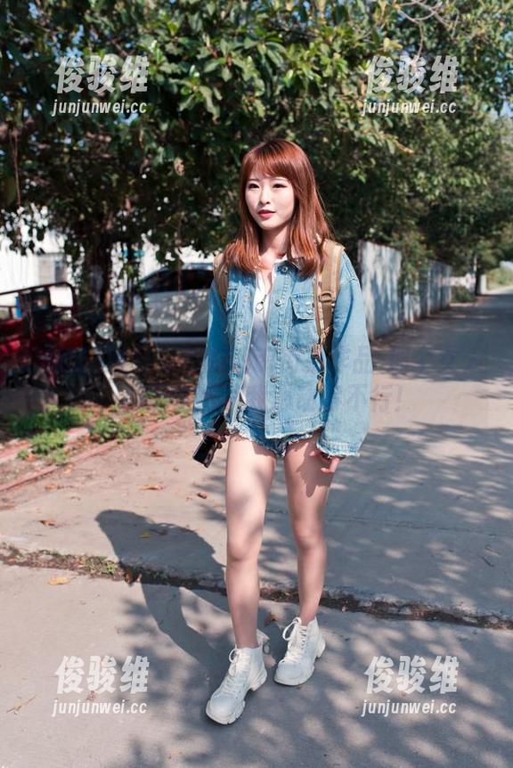 看呐！魔镜街拍的魂魂街拍作品-那个女人，原图壁纸让我心动得不行！