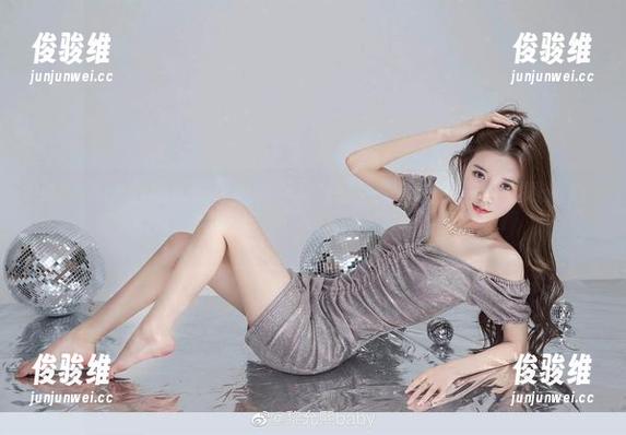 黎允熙 微密圈 - 当黑夜遇上黎允熙的夏日,高清分享,让温暖透心凉!